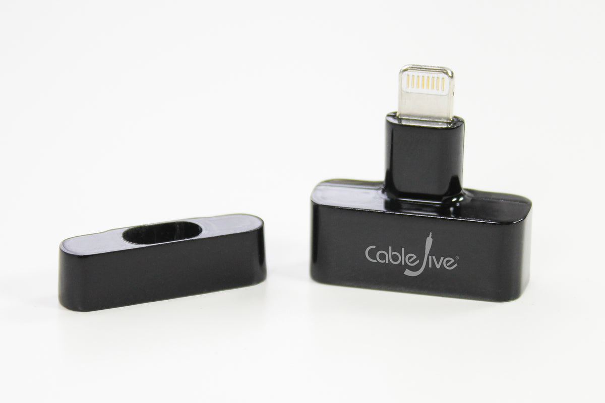 CableJive dockStubz LightningDock with your case on! – CableJive